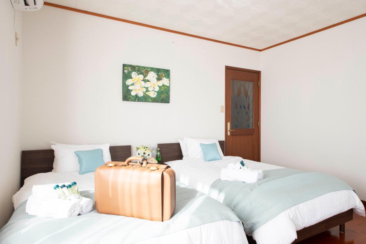 Villa Miyakojima White House Exterior foto